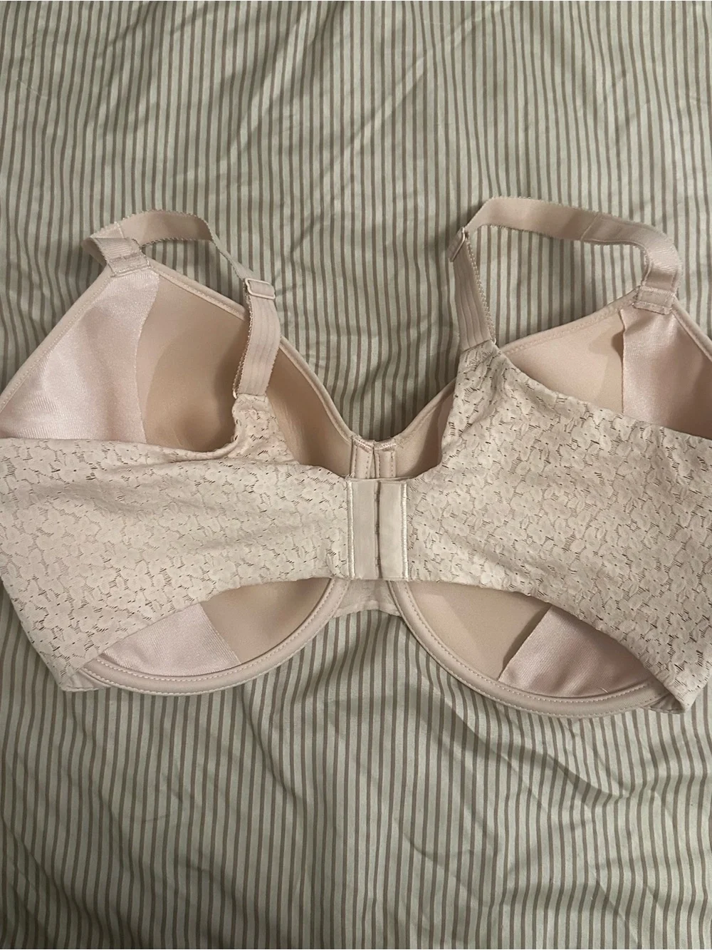 Chantelle 13F7 Norah Spacer T-Shirt Lightly Lined Underwire Bra US Size 38H Plus